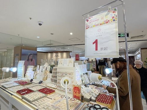 三個月內十家老牌百貨“陣亡”，百貨零售業面臨多重挑戰